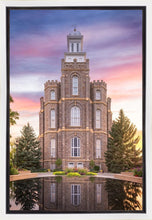 Load image into Gallery viewer, Logan Front