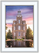 Load image into Gallery viewer, Logan Front