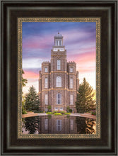 Load image into Gallery viewer, Logan Front