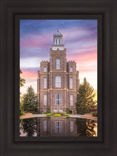 Load image into Gallery viewer, Logan Front