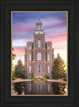 Load image into Gallery viewer, Logan Front