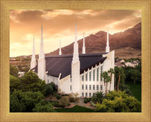 Load image into Gallery viewer, Las Vegas Desert Oasis Aerial