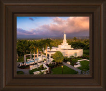 Load image into Gallery viewer, Kona Evening Aerial