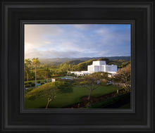 Load image into Gallery viewer, Laie Island Glow