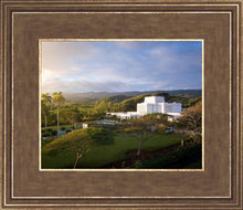 Load image into Gallery viewer, Laie Island Glow