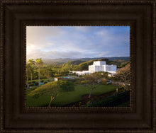 Load image into Gallery viewer, Laie Island Glow