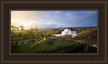 Load image into Gallery viewer, Laie Island Glow