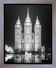 Load image into Gallery viewer, Salt Lake Nativity
