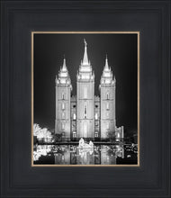Load image into Gallery viewer, Salt Lake Nativity