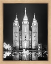 Load image into Gallery viewer, Salt Lake Nativity