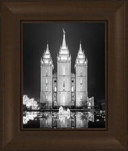 Load image into Gallery viewer, Salt Lake Nativity