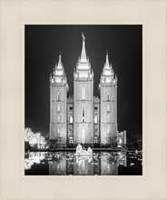 Load image into Gallery viewer, Salt Lake Nativity