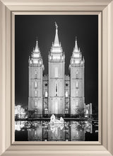 Load image into Gallery viewer, Salt Lake Nativity