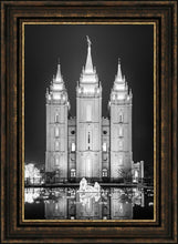 Load image into Gallery viewer, Salt Lake Nativity
