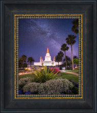 Load image into Gallery viewer, Oakland Starry Eyed