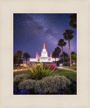 Load image into Gallery viewer, Oakland Starry Eyed
