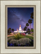Load image into Gallery viewer, Oakland Starry Eyed
