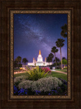 Load image into Gallery viewer, Oakland Starry Eyed