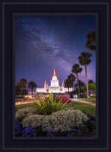 Load image into Gallery viewer, Oakland Starry Eyed