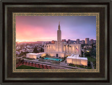 Load image into Gallery viewer, Los Angeles Weathering the Storm