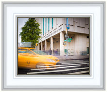 Load image into Gallery viewer, Manhattan Taxi