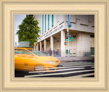 Load image into Gallery viewer, Manhattan Taxi