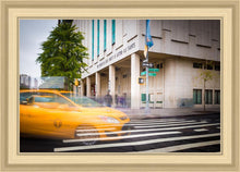 Load image into Gallery viewer, Manhattan Taxi
