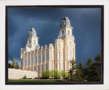 Load image into Gallery viewer, Manti - Stormy Skies