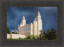 Load image into Gallery viewer, Manti - Stormy Skies