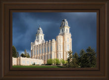 Load image into Gallery viewer, Manti - Stormy Skies