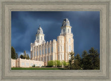 Load image into Gallery viewer, Manti - Stormy Skies