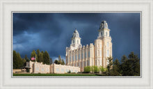 Load image into Gallery viewer, Manti - Stormy Skies
