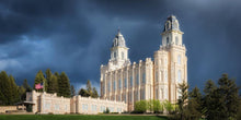 Load image into Gallery viewer, Manti - Stormy Skies