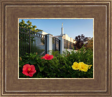 Load image into Gallery viewer, Memphis Flowers