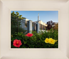 Load image into Gallery viewer, Memphis Flowers