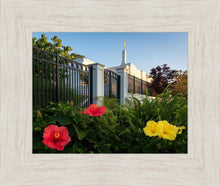 Load image into Gallery viewer, Memphis Flowers