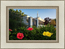 Load image into Gallery viewer, Memphis Flowers