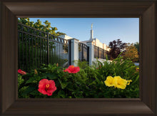Load image into Gallery viewer, Memphis Flowers