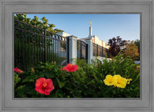Load image into Gallery viewer, Memphis Flowers