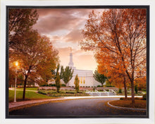 Load image into Gallery viewer, Palmyra Autumn