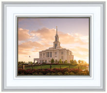 Load image into Gallery viewer, Golden Payson Panorama