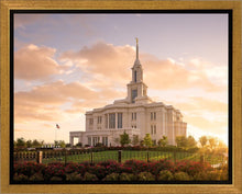 Load image into Gallery viewer, Golden Payson Panorama