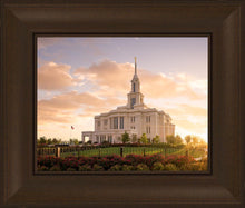 Load image into Gallery viewer, Golden Payson Panorama