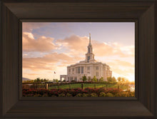 Load image into Gallery viewer, Golden Payson Panorama