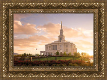 Load image into Gallery viewer, Golden Payson Panorama