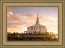 Load image into Gallery viewer, Golden Payson Panorama