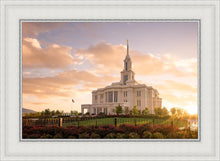 Load image into Gallery viewer, Golden Payson Panorama