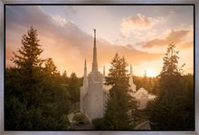 Load image into Gallery viewer, Portland High Glow