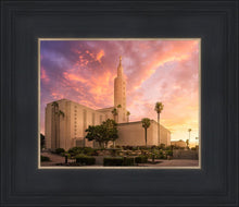 Load image into Gallery viewer, Los Angeles Light of the World