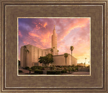 Load image into Gallery viewer, Los Angeles Light of the World